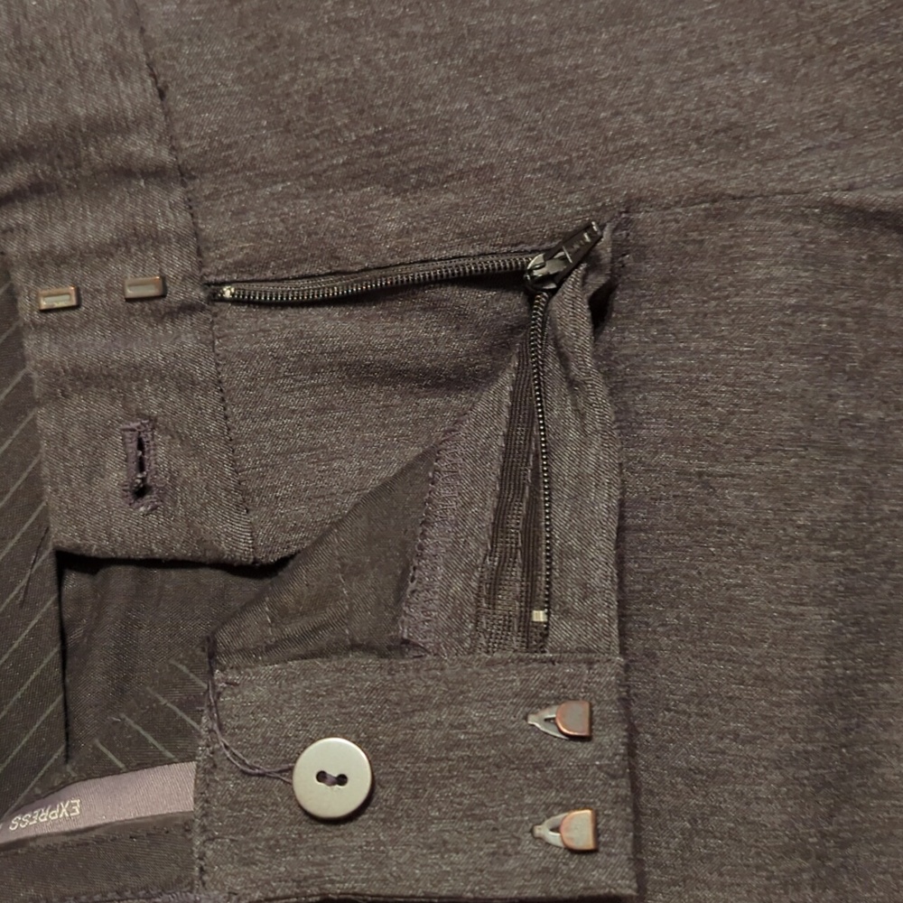 Express Women's Suit - Picture 9 of 10